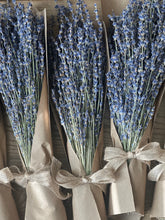Load image into Gallery viewer, Dried English Lavender Bouquet with Free Sachet